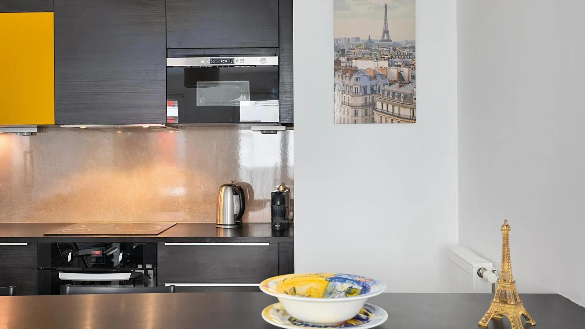 Le Petit Paris Apartment Ivry-sur-Seine 0*,